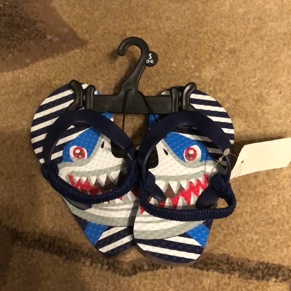 Flip flops boys